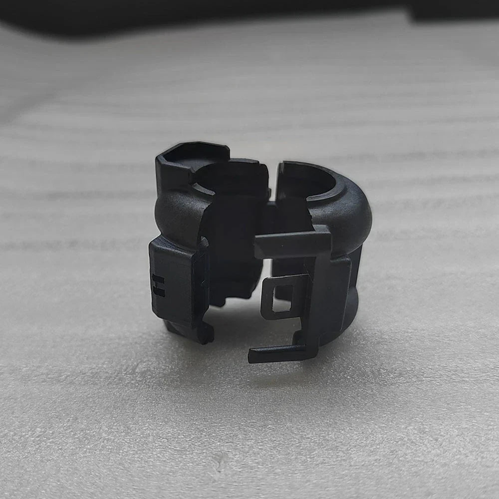 Cooler Pipe Clamp for Toyota (2016-2023)