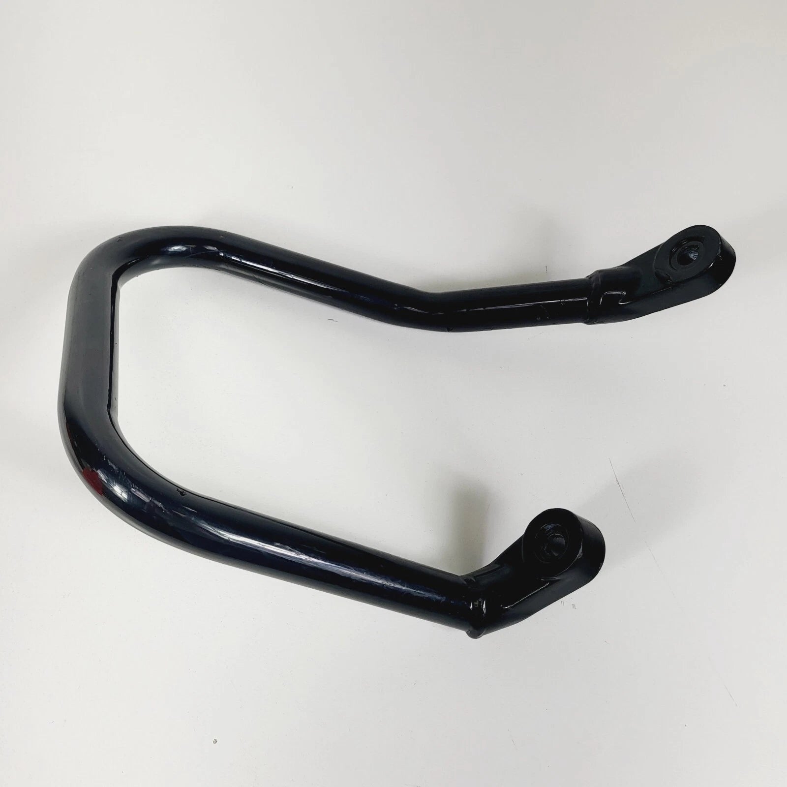 Black RH Rear Saddlebag Guard Rail Crash Bar for Harley FLST FXST (2000–2017)