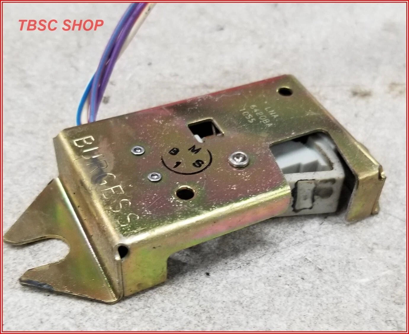 Brake Pedal Stop Light Switch for Jaguar XJ6 XJR XJ12 VDP (1993–1997) LNA6420BA