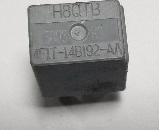 Set of 2 Power Relays for Jaguar S-Type (2003–2008) 4F1T-14B192-AA