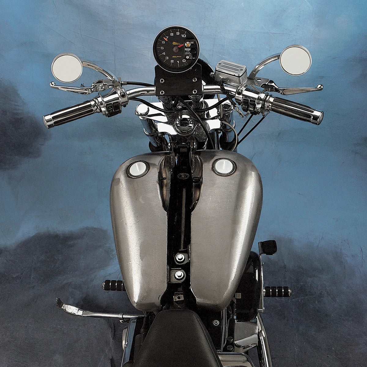 5 Gallon Fat Bob Style Gas Tank for Harley Davidson (2018–2023) 011242-BX36