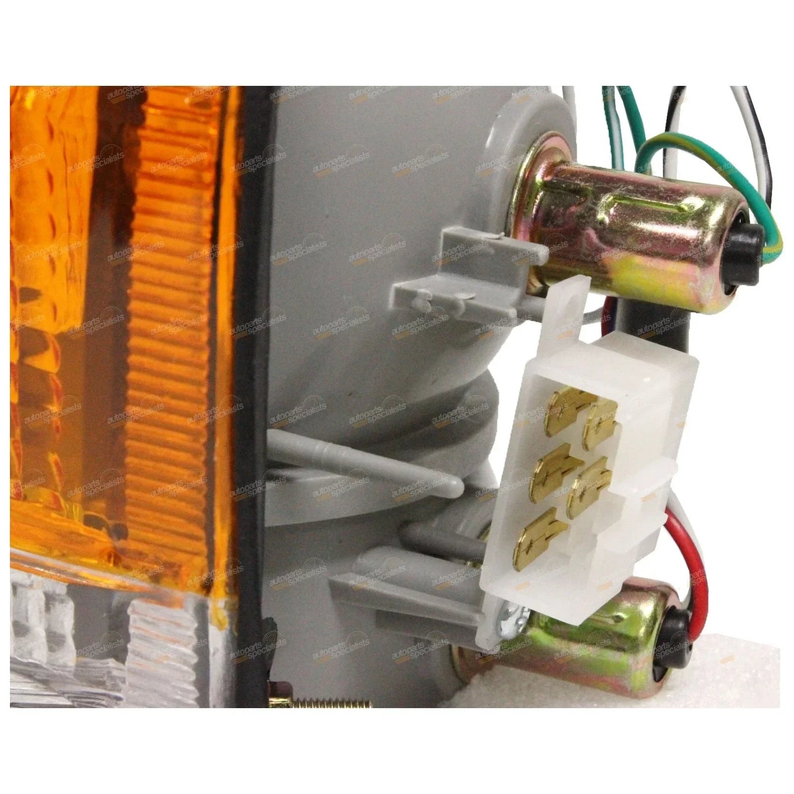 RH Tail Light Mitsubishi L200 Express Ute MA MB MC MD (1979 - 1986)