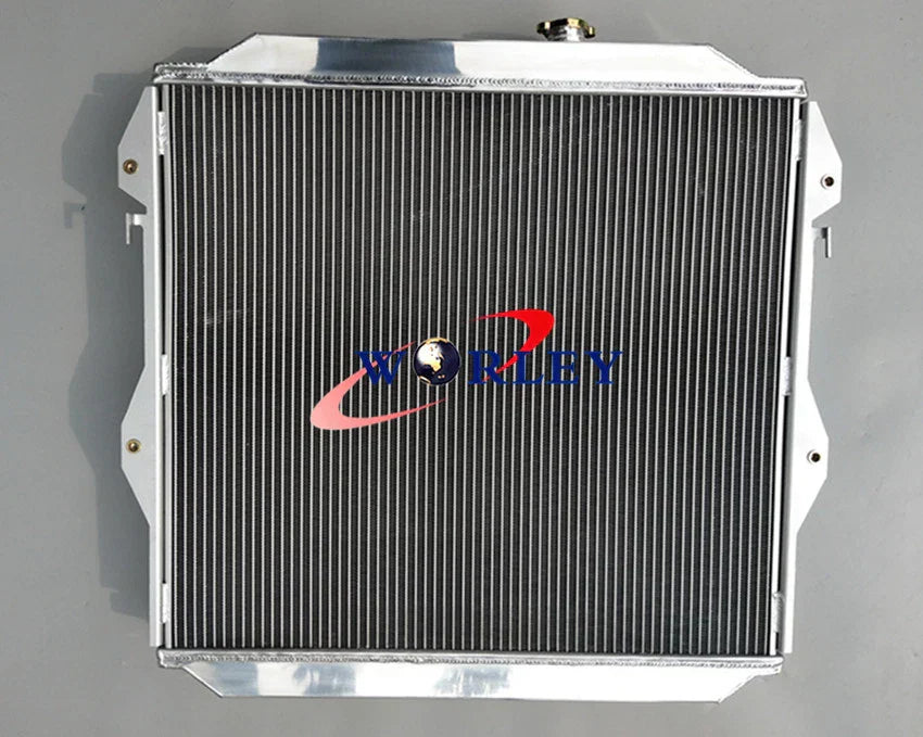 3 Row Radiator + Fan for Toyota Hilux Surf KZN185 KZJ90 KZJ95 (1996-2002)
