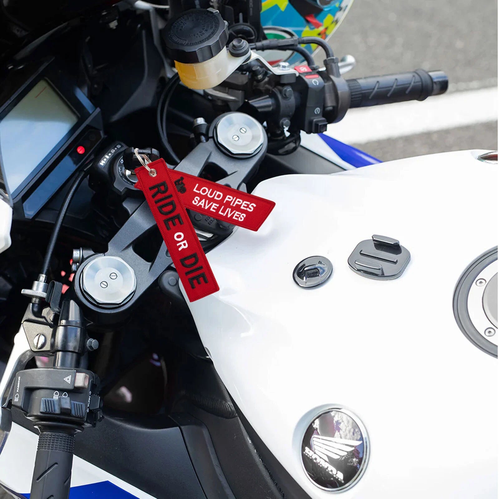 Funny Men Cool Double-Sided Embroidery Car Racing Keychain for Auto & Bike