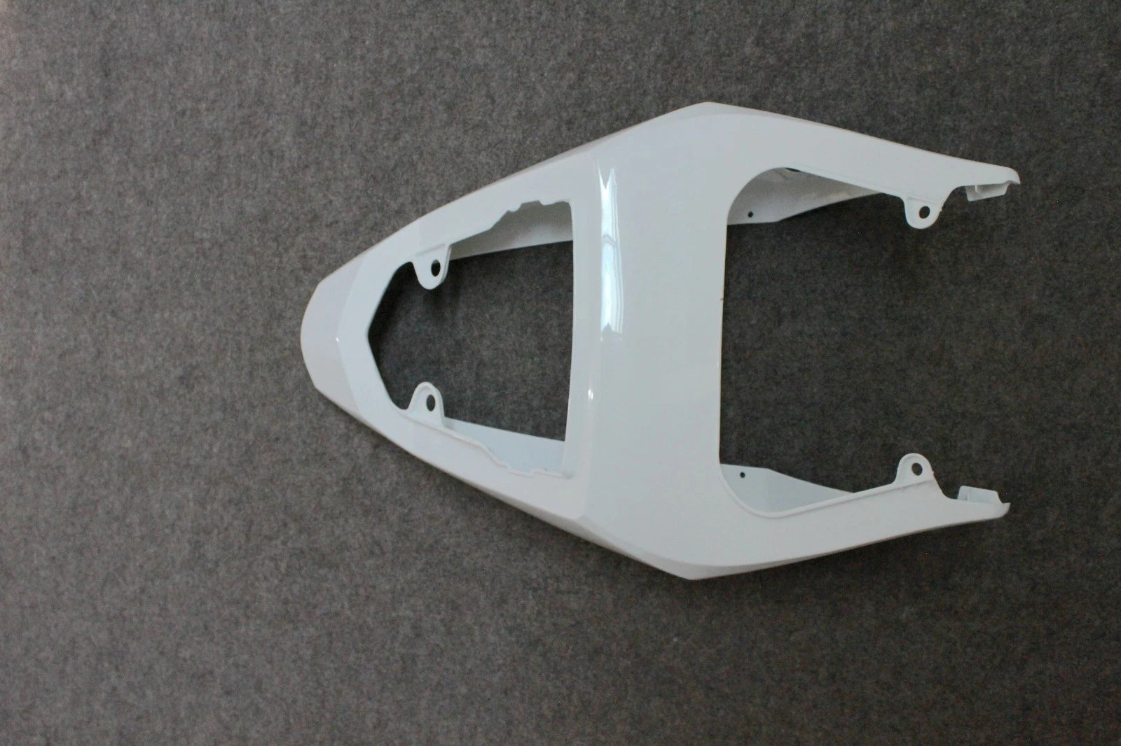 Unpainted Rear Tail Section Fairing Cover for Suzuki GSXR600/750 (2004–2005)