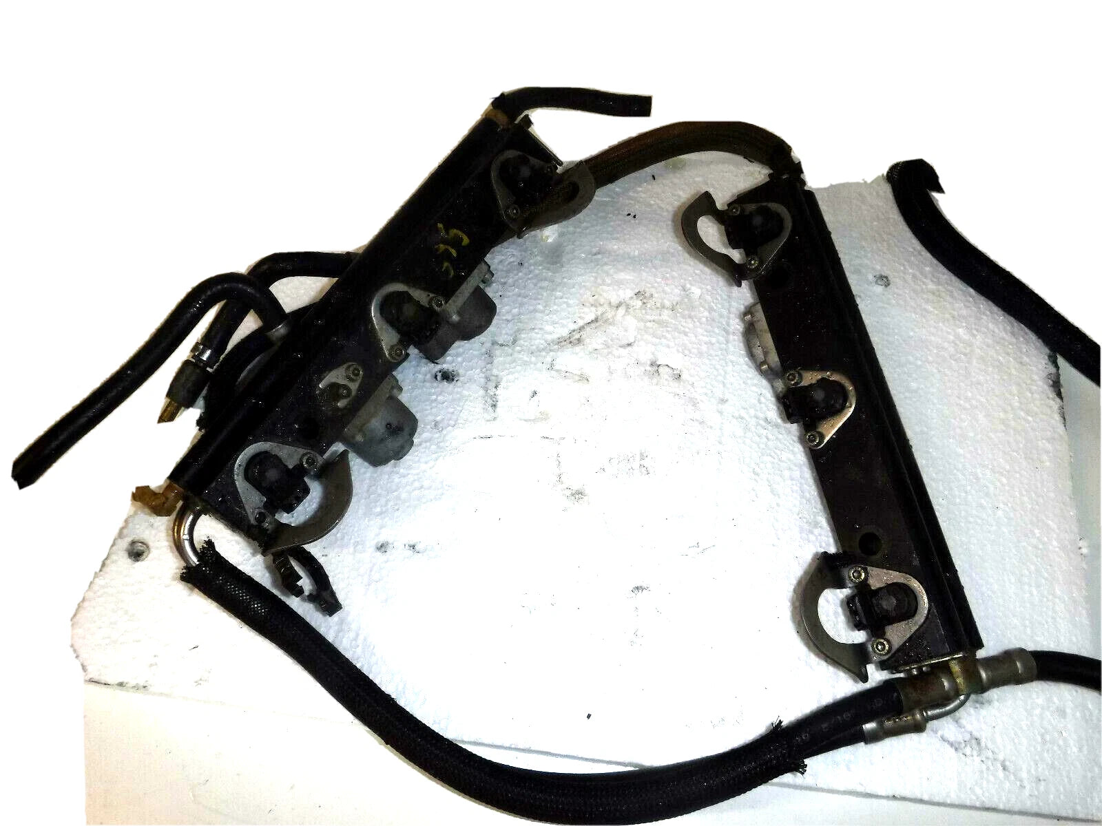 Set of 2 Fuel Rails for Mercury Optimax 115-150hp (2000) 858221A3 858222A3