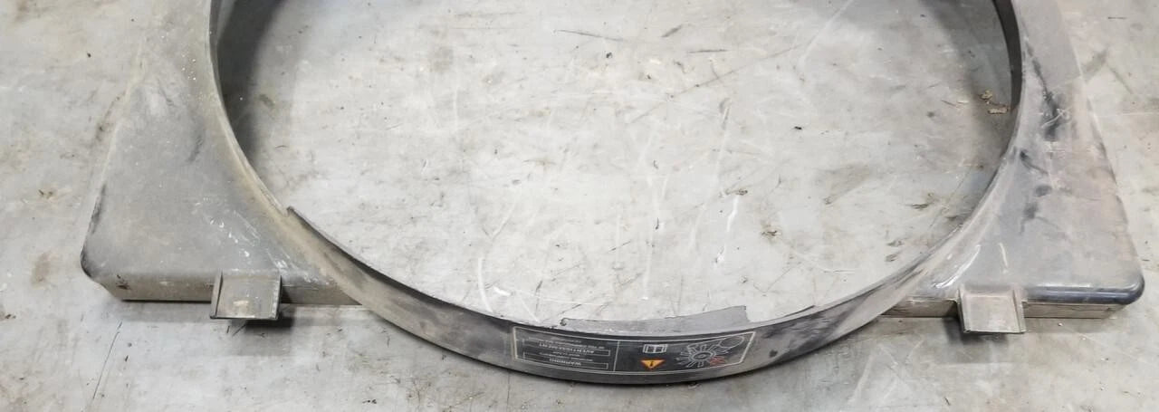 Radiator Fan Shroud for Jaguar XJ12 (1995–1997)