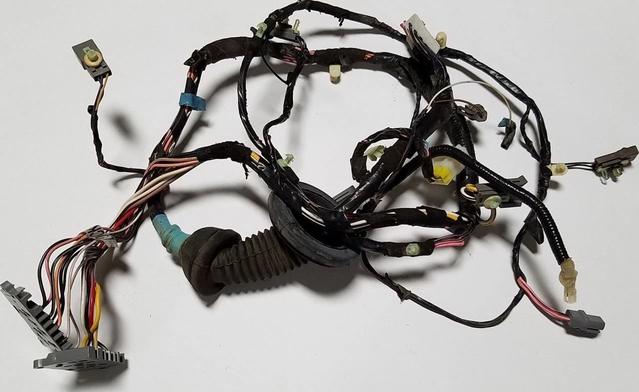Door Harness Pigtail for Ford Thunderbird Cougar (1994–1997)
