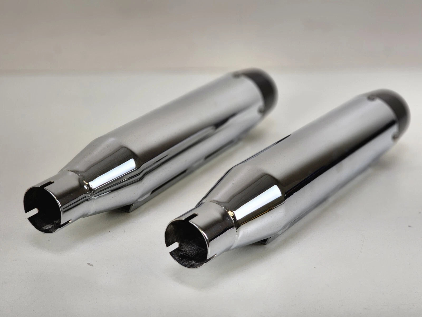 2X Dual Shorty Slip-Ons for Harley Dyna & Sportster (2008–2020) 005-4710499D