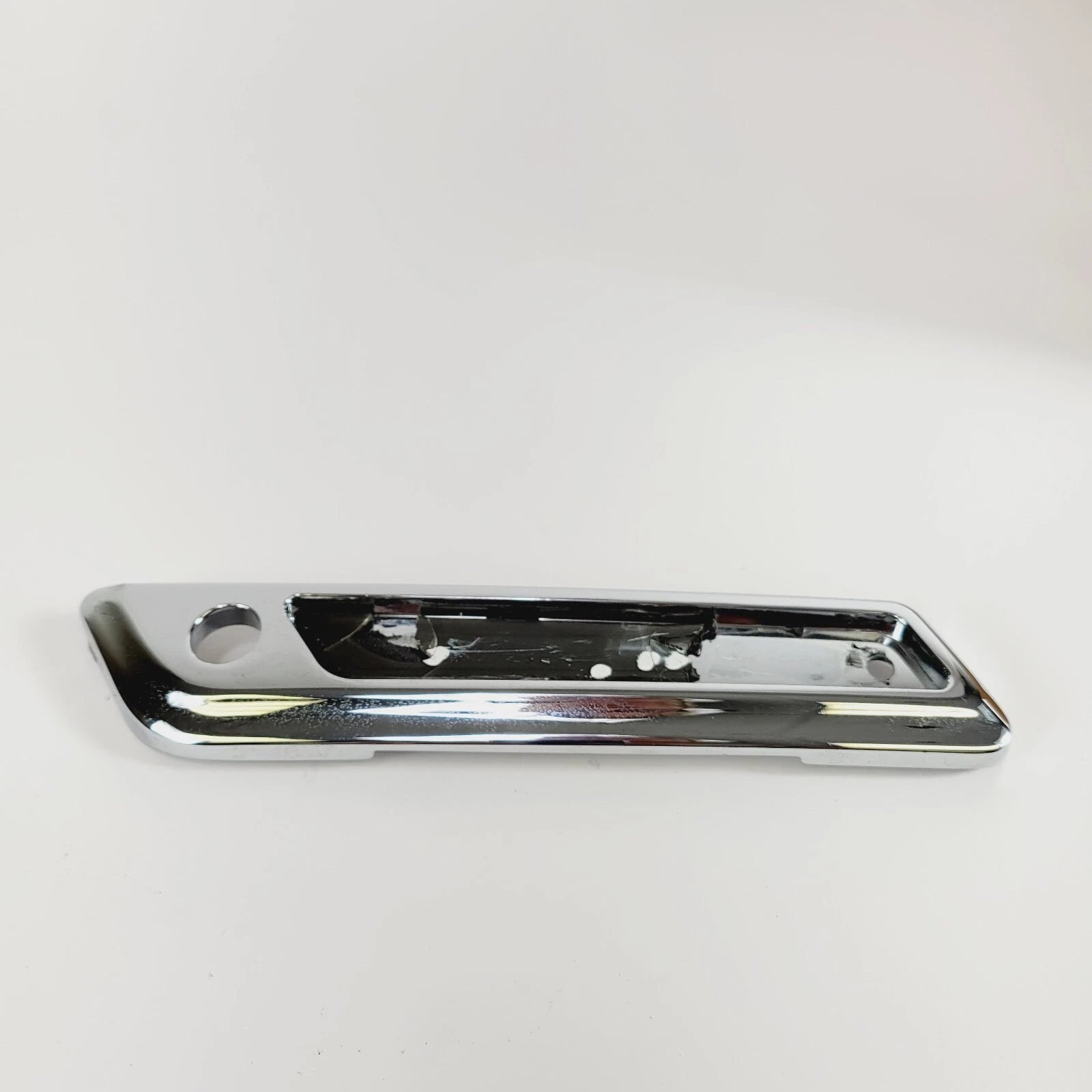 Chrome Saddlebag Left Latch Hinge Cover for Harley Davidson Touring (2014–2023)
