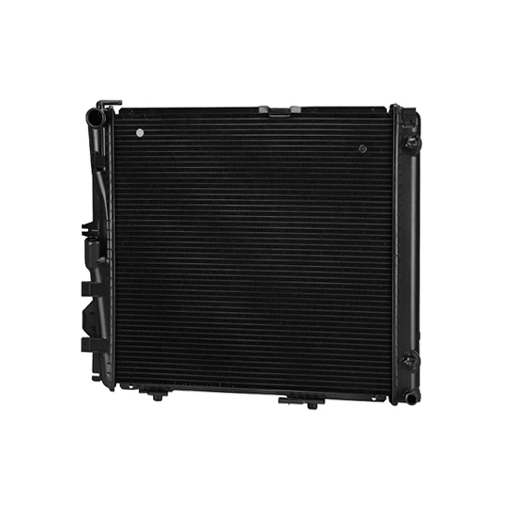 Replacement Plastic Aluminum Radiator for Toyota Hilux (2010–2015)