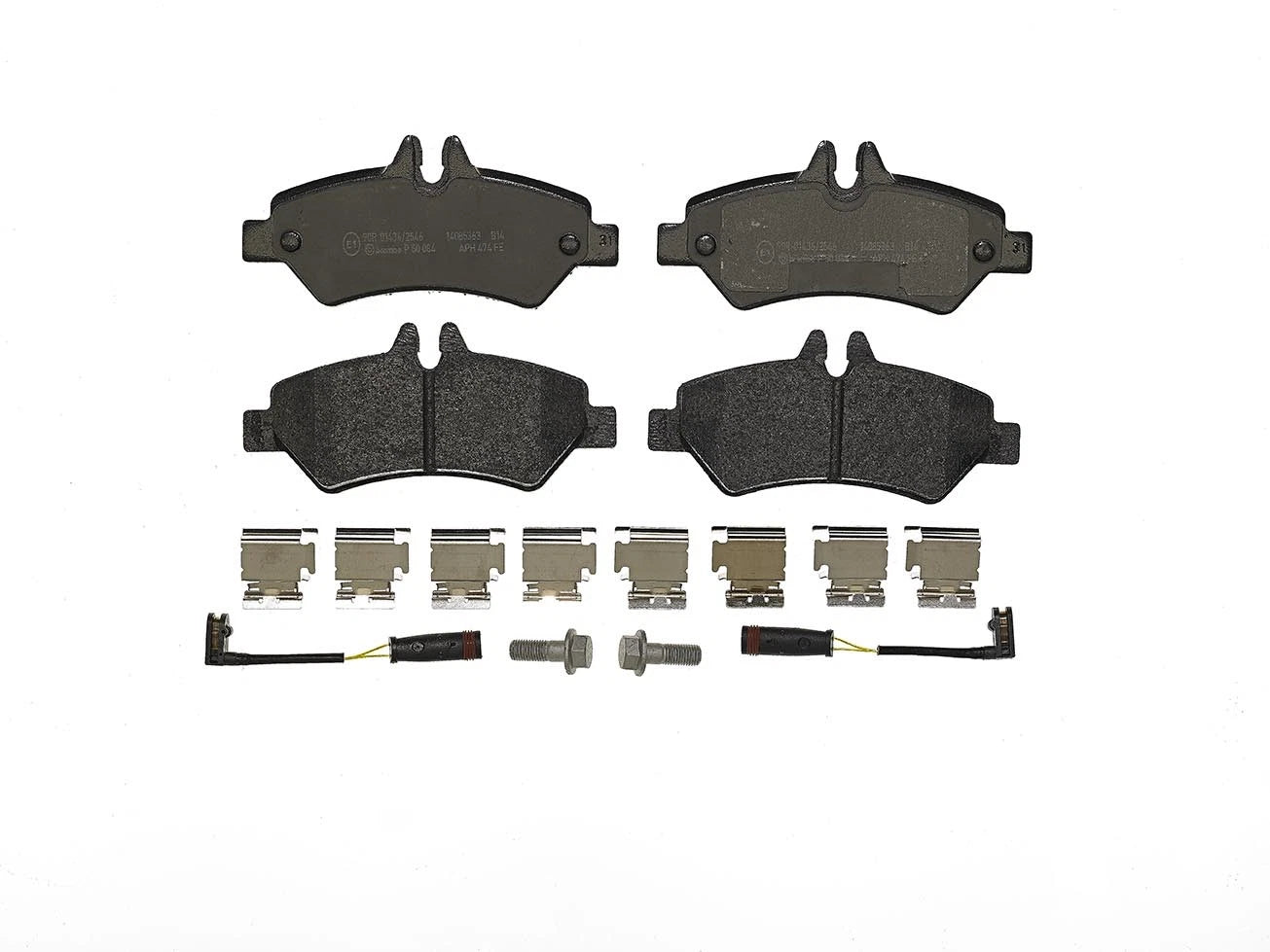 Set of 4 Brembo Rear Low Met Brake Pads for Dodge Mercedes W906 (2007–2018)