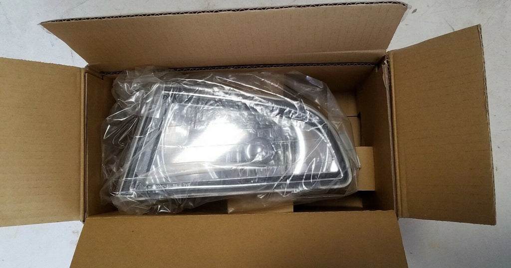 TYC 19-5665-00 RH Passenger Side Light for Acura MDX (2001–2003)