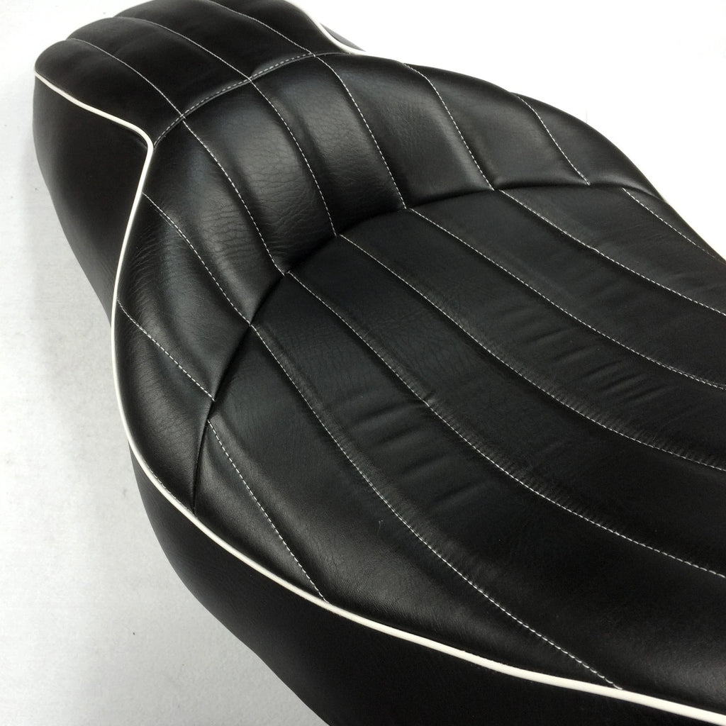 2X Vertical Stripes Seat for Harley FLHR FLHX (2007–2015)