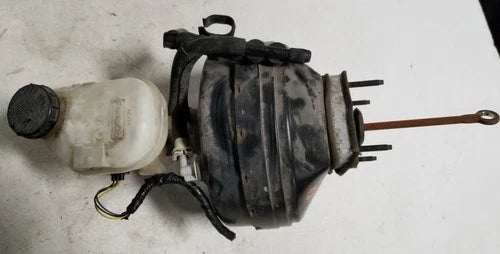 Brake Master Cylinder Assembly for Ford Flex (2009) 8A83-2B195-CA