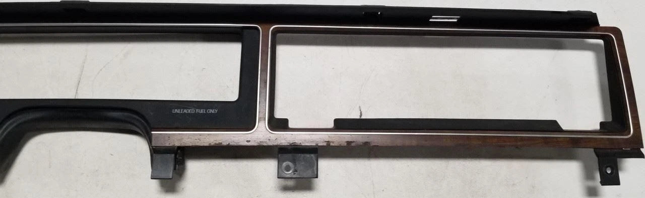 Speedometer Trim Cover Bezel for Ford LTD Crown Victoria (1989–1992)