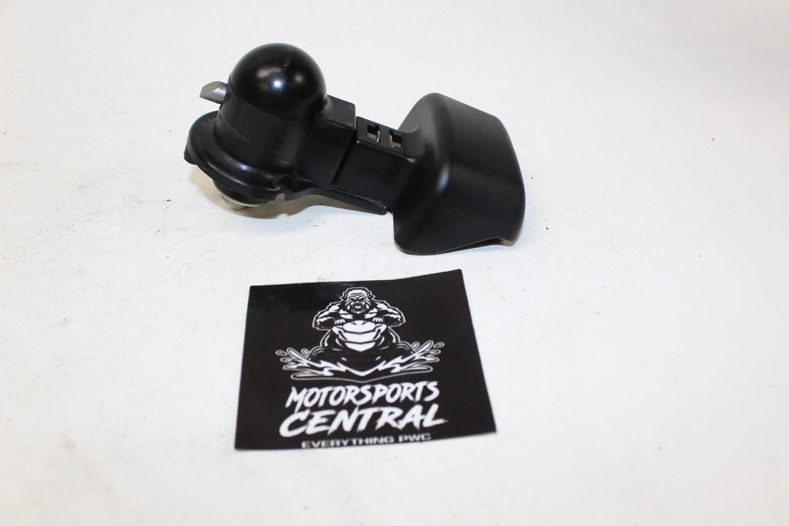 Latch for Kawasaki STX STXR Ultra 12F 15F 900 (OEM #27016-3744-6Z)