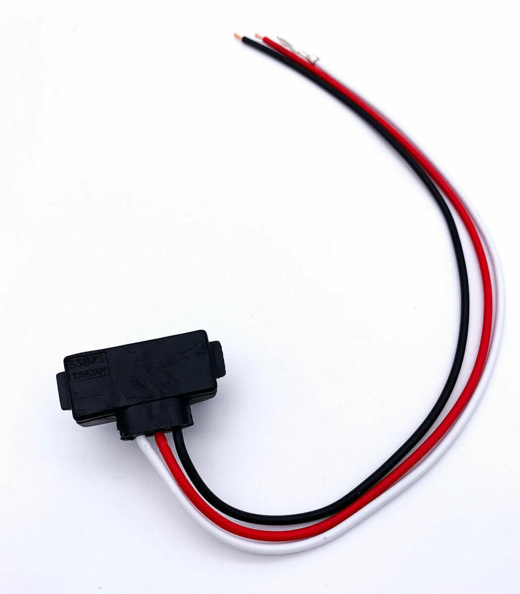 3 Prong Pigtail Wire Replacement Right Angle Plug for Truck Trailer Lights (—)