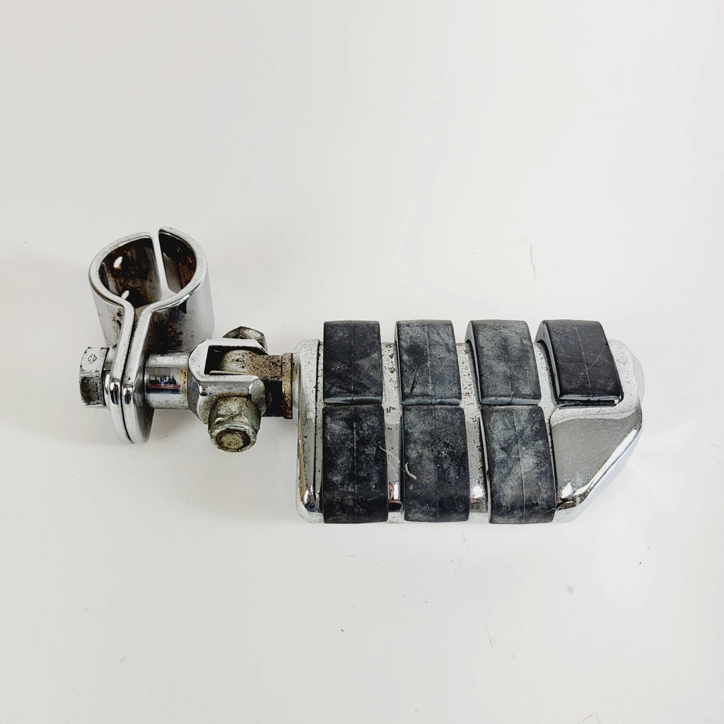 1 1/4" Chrome Engine Guard Mount Clamp for Harley (Fits )