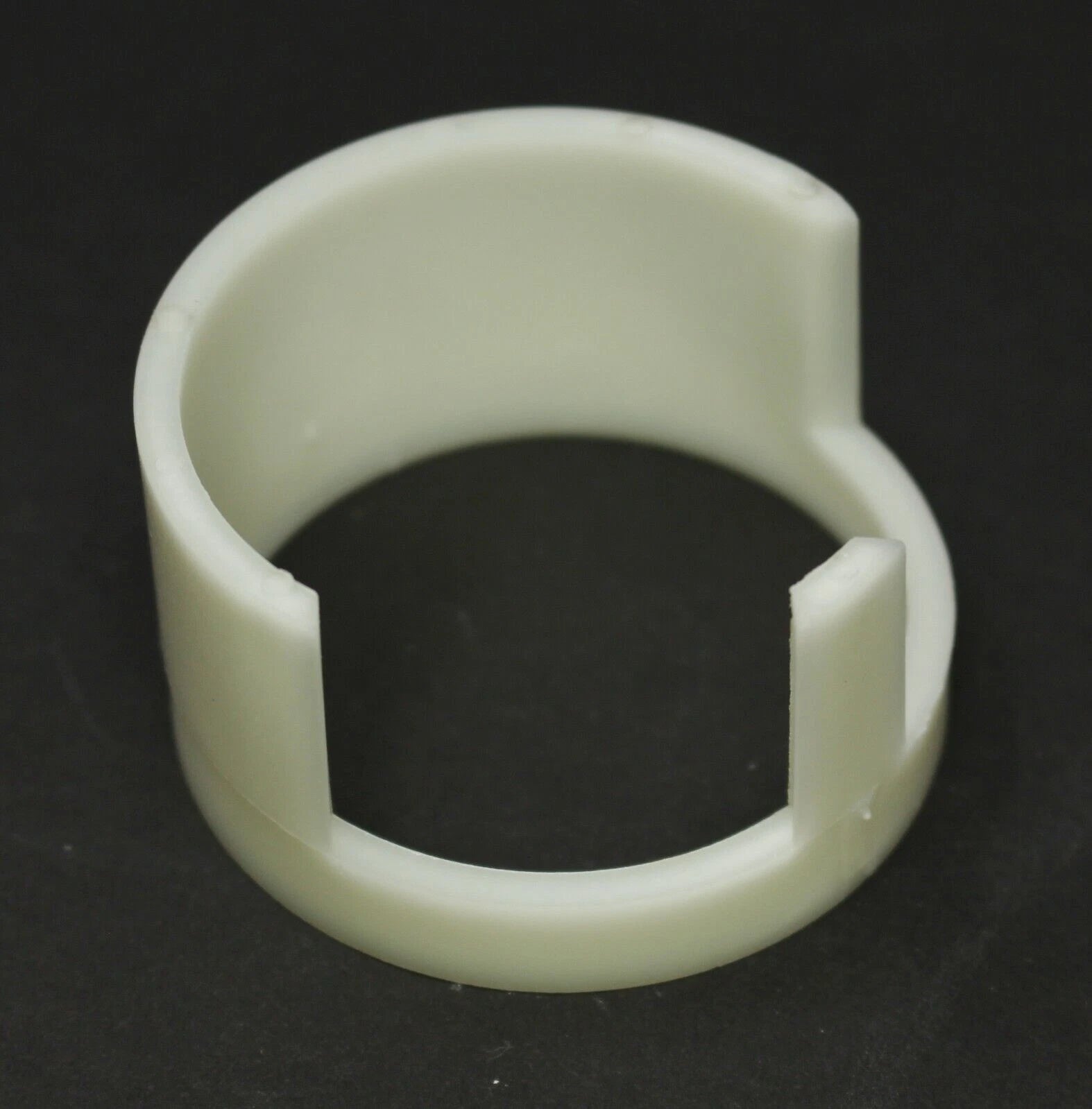 Thermostat Housing Sleeve for MerCruiser V6-V8 (174951, 805532)