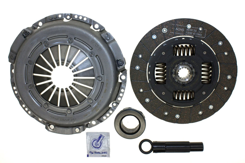 Clutch Kit for Saab 900 (1994–1997)