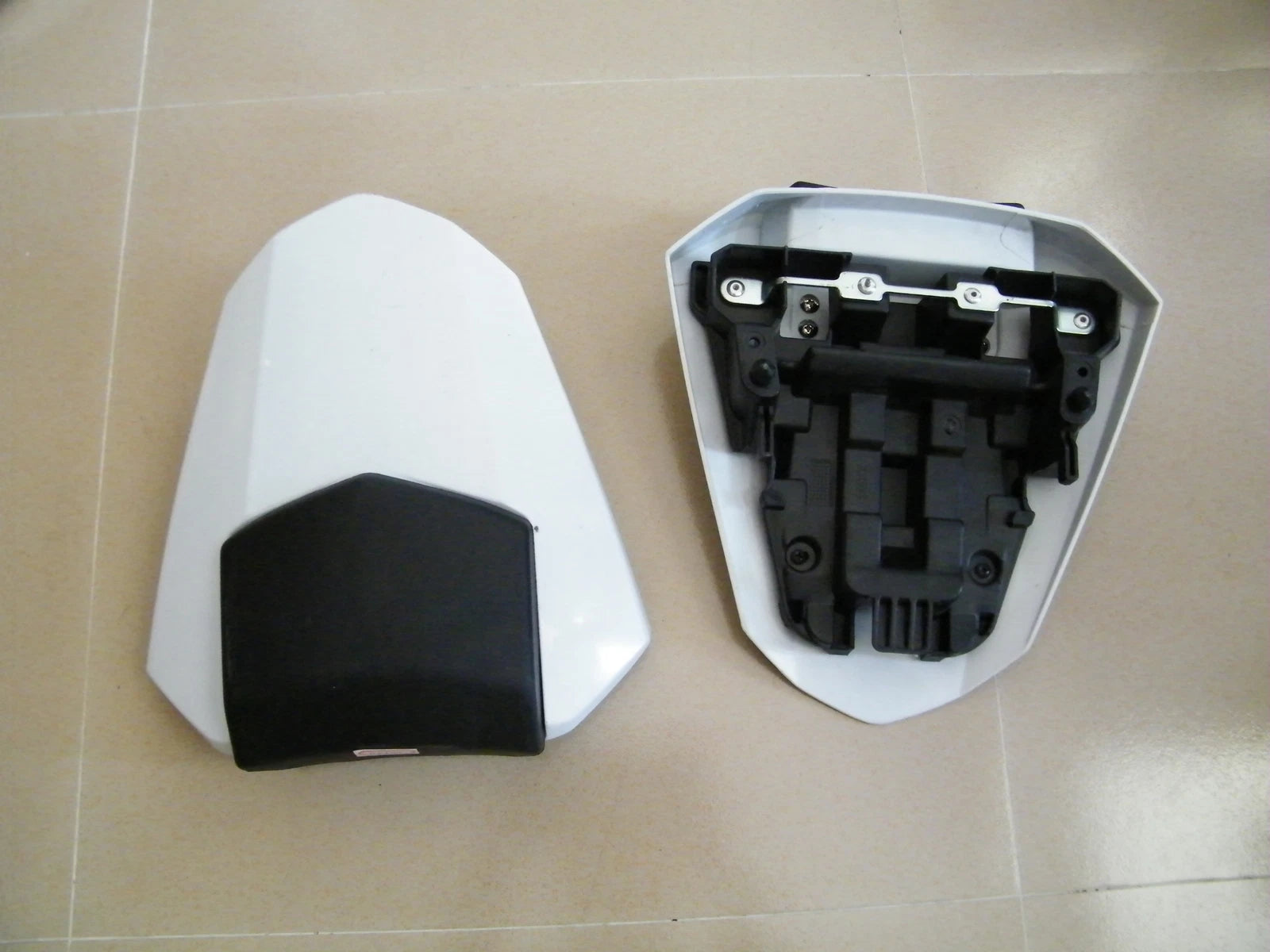 Pillion Seat Cover Cowl for Yamaha YZF R6 (2008–2016)