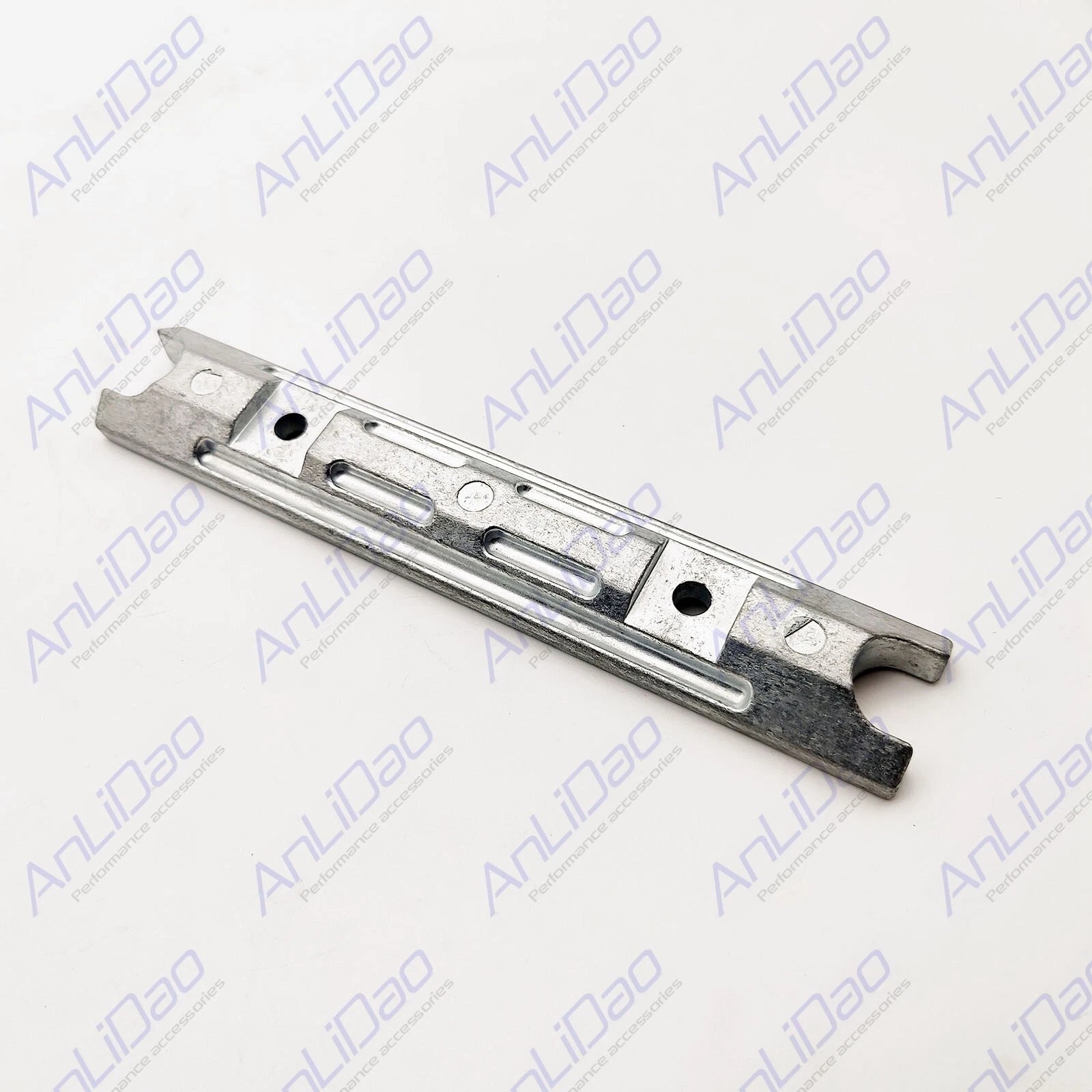 Zinc Anode Transom Bracket for Yamaha Outboard 40HP-130HP (6H1-45251-03-00)