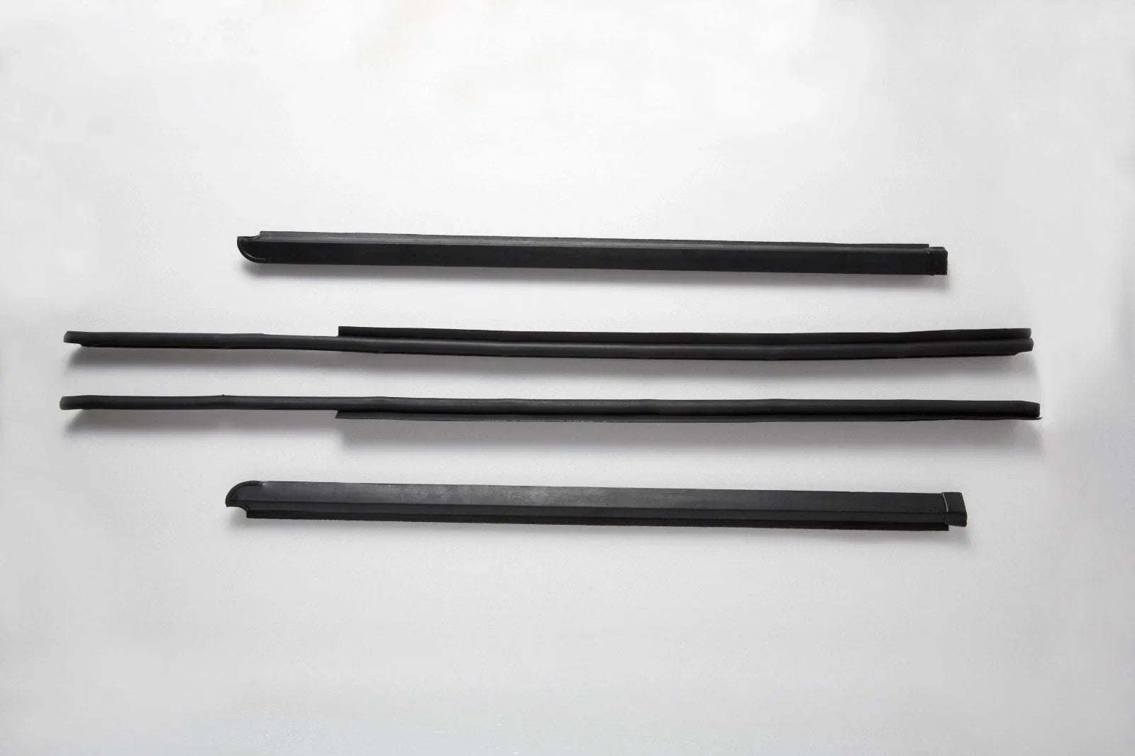 Isuzu Faster TFR Rodeo Door Belt Weather Seal Rubber with 1/4 Vent (1997-2003)