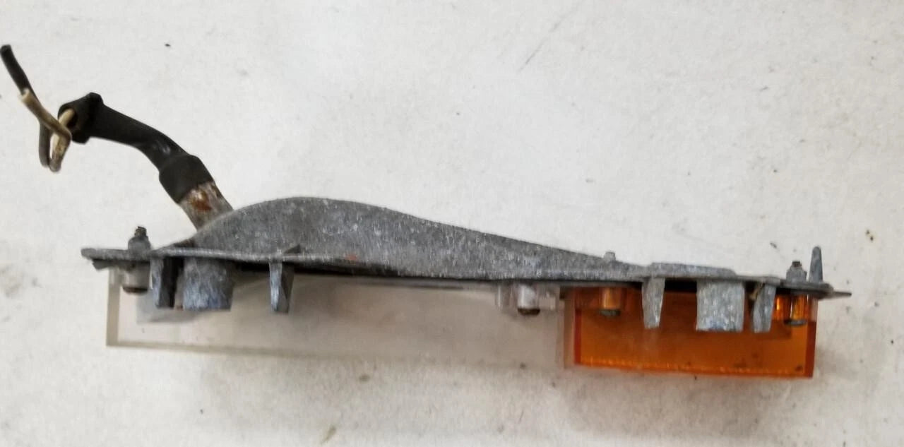 Front Side Marker Light Lamp LH for Ford Thunderbird (1973–1976)