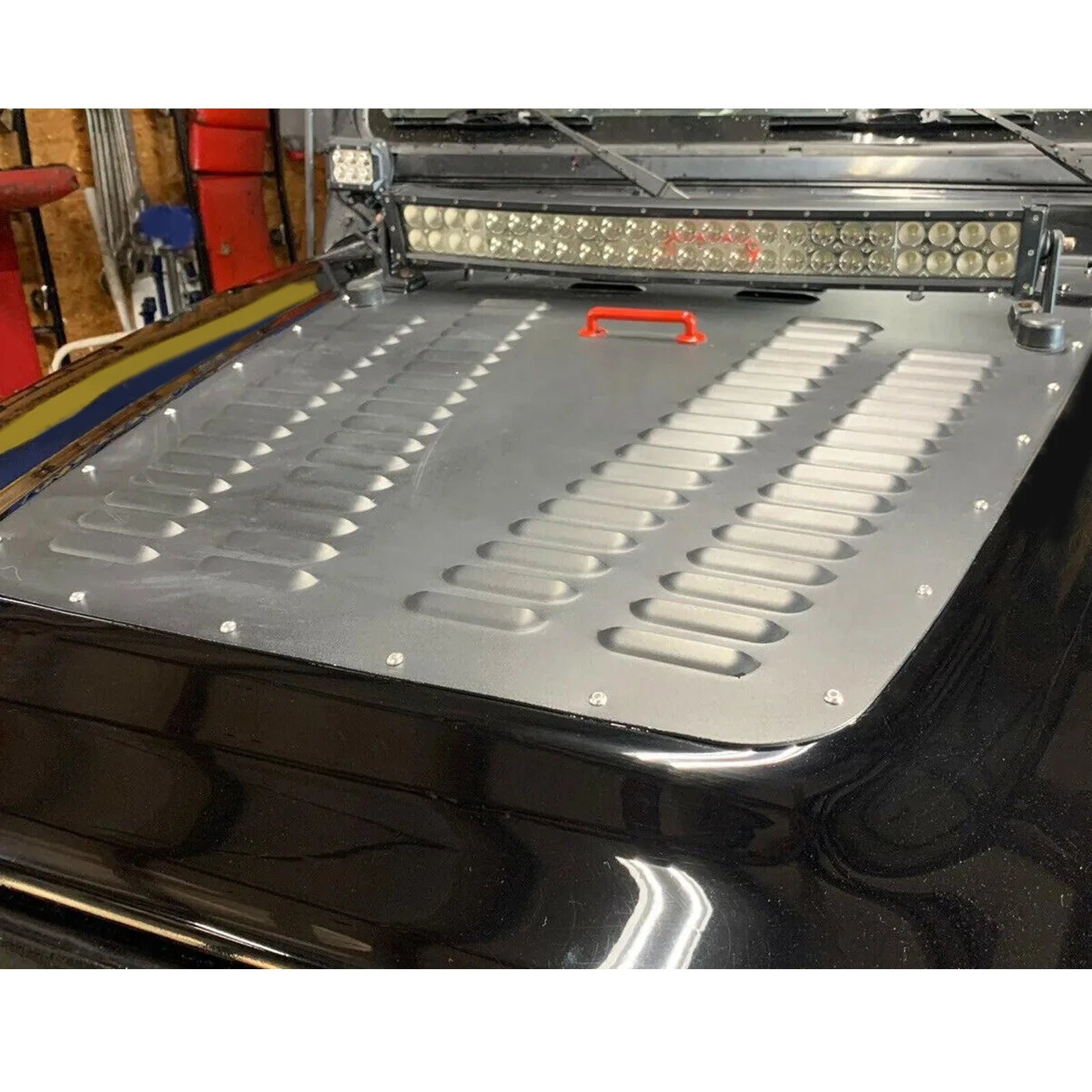 Aluminum Vented Hood Louver for Jeep Wrangler TJ (1997–2002) Black Powder Coated