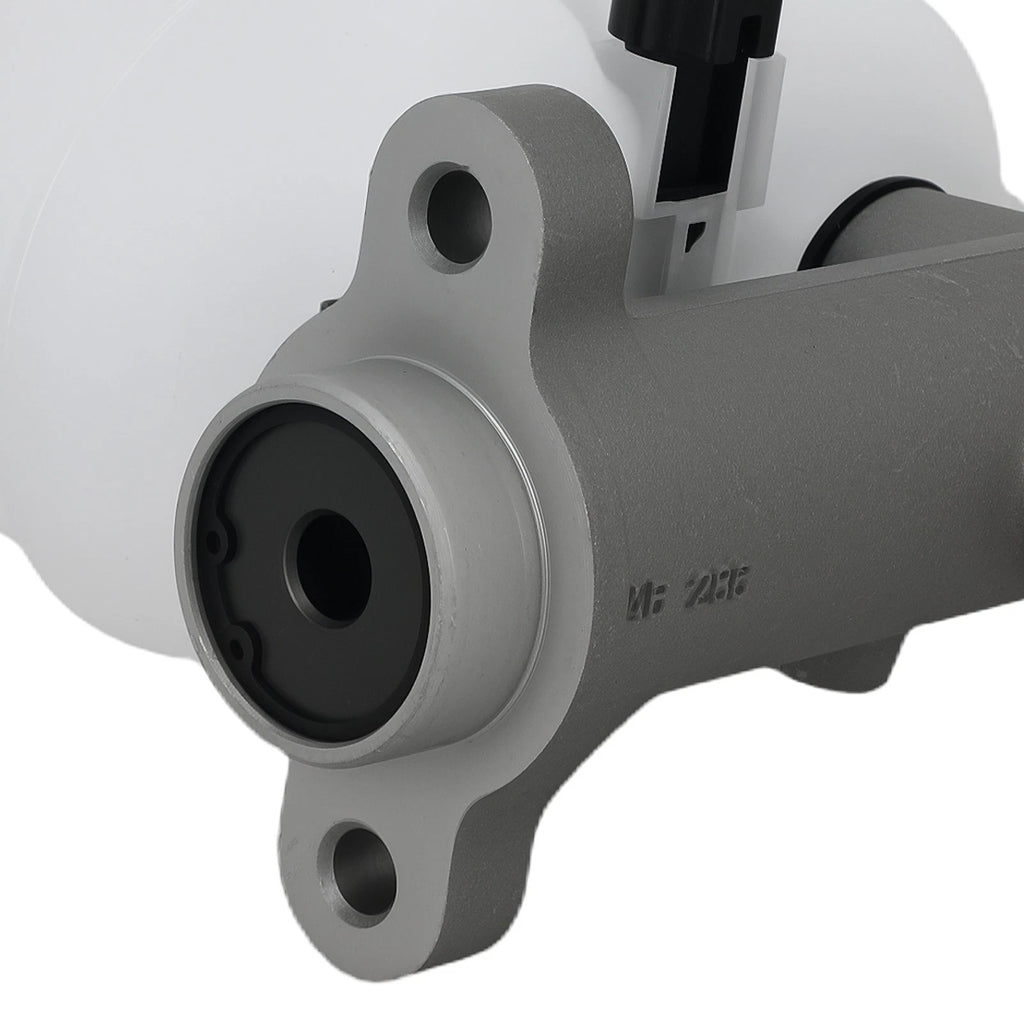 Aluminum Master Cylinder for Ford F-250 F-350 F-450 (2005–2007)