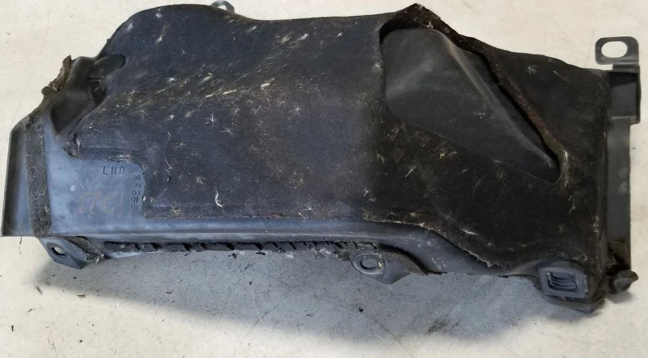 Lower Cowl Panel Bracket for Lincoln LS (2000–2006)